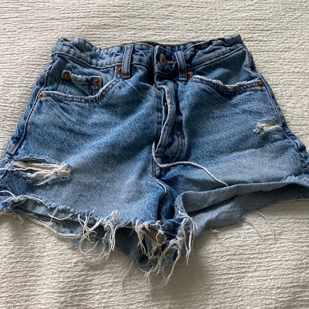Zara jeans size 2